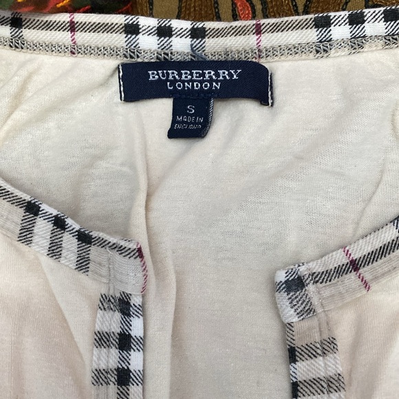 Tops - Picture 3 of 4